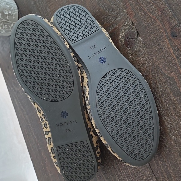 Cheetah Rothy’s Women’s Size W 7.5 - Picture 8 of 8